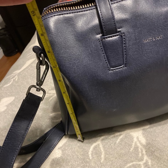 Matt&Nat purse/wristlt vegan leather lovely washed blue/navy color new condition - Picture 3 of 9